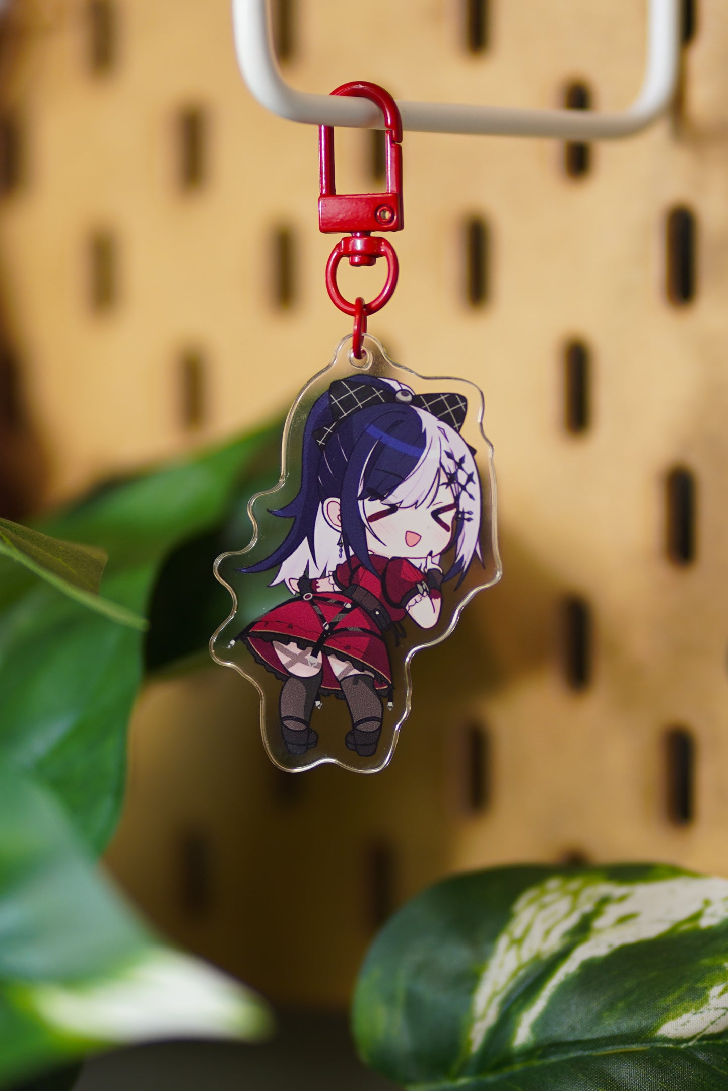 Shiori 2.5" Charm